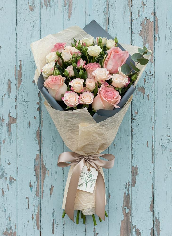 Букет нежный и розовый в Алексее-Тенгинской Букет цветов из: Розы в Алексее-Тенгинской