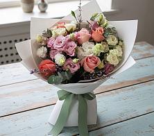 Букет цветов из:  Розы, Лизиантусы и Гвоздики в Алексее-Тенгинской